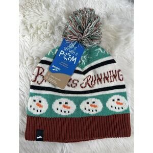Brooks Running Heritage Pom Beanie ‘Run Merry’‎ Green OS, Ski, Winter, Snowboard